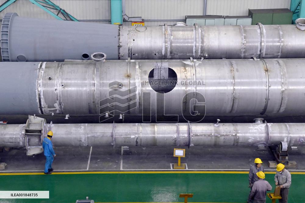 Workers Weld Steel Products in Jingjiang