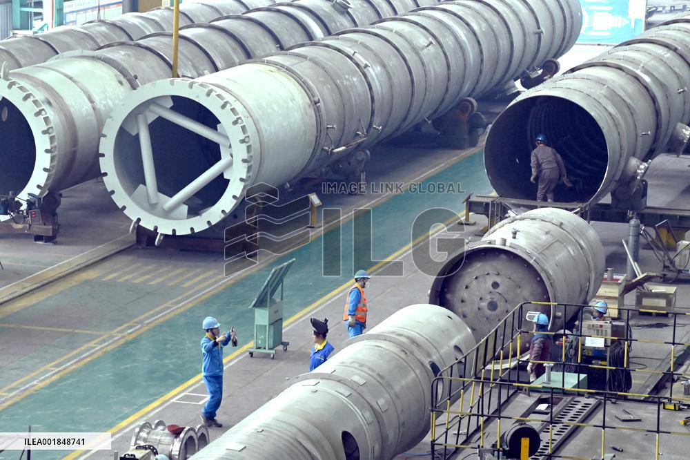 Workers Weld Steel Products in Jingjiang