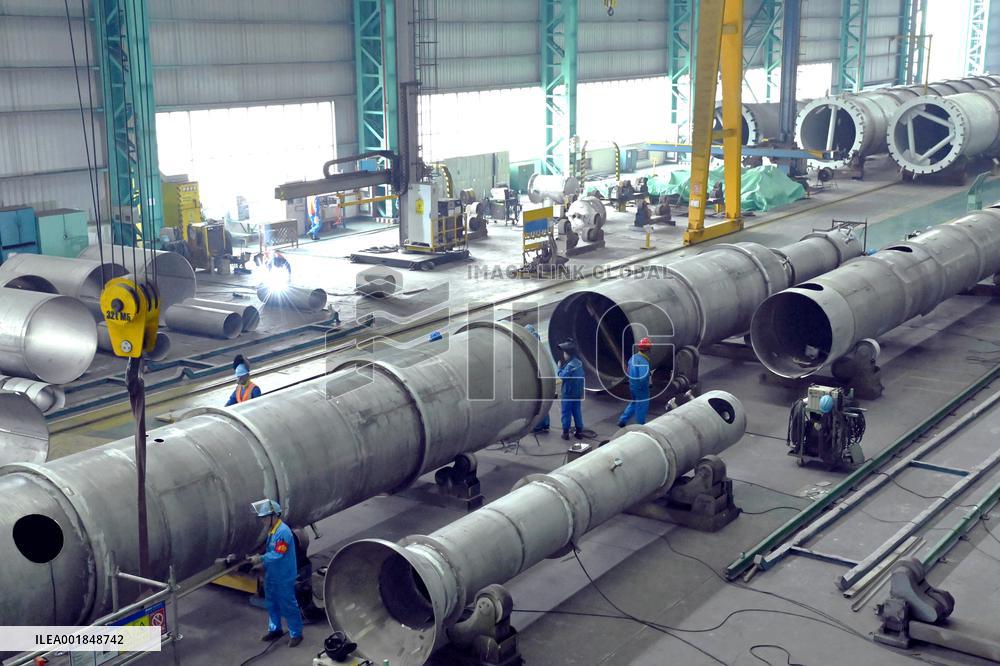 Workers Weld Steel Products in Jingjiang