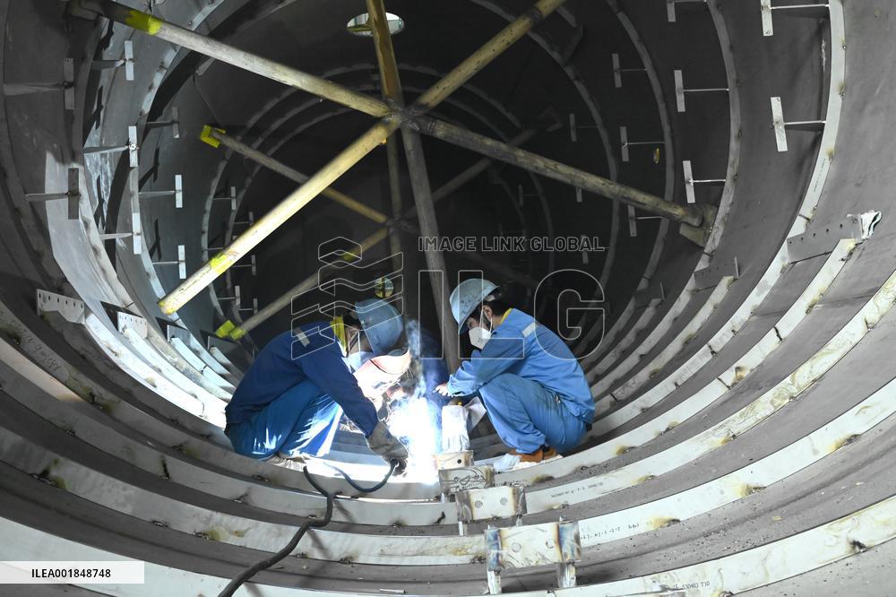 Workers Weld Steel Products in Jingjiang