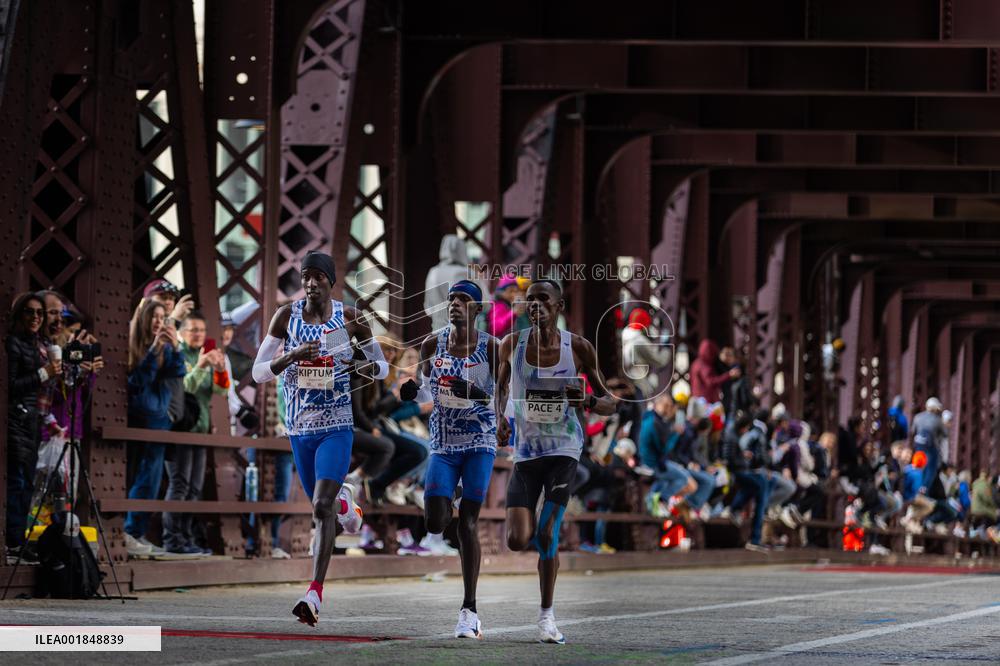 (SP)U.S.-CHICAGO-MARATHON