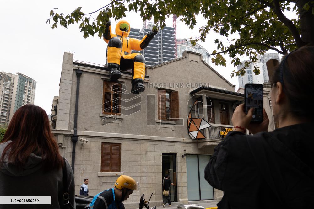 Giant Sculpture in Shanghai