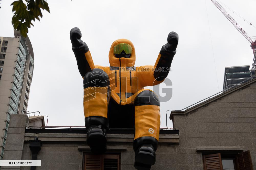 Giant Sculpture in Shanghai