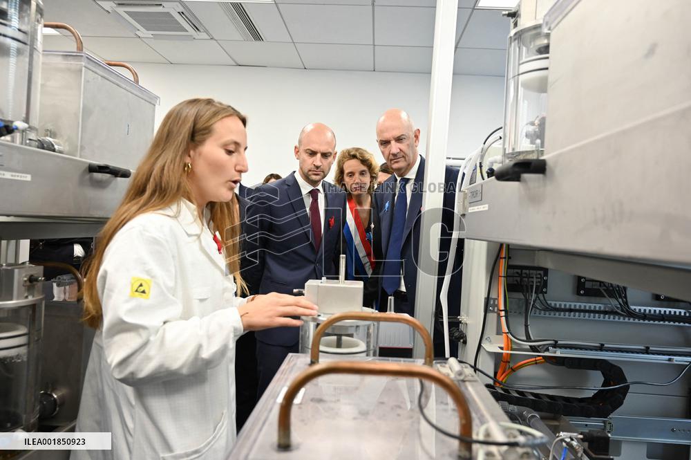 Jean-Noel Barrot And Roland Lescure Visit To Corwave's New Premises - Clichy