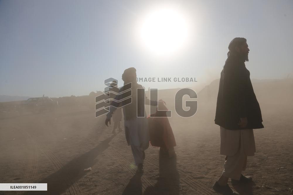 AFGHANISTAN-ZINDAJAN-QUAKE-RESCUE