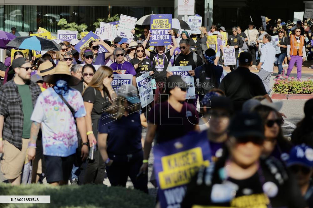 Xinhua Headlines: U.S. mired in wave of strikes fueled by social inequality, inflation