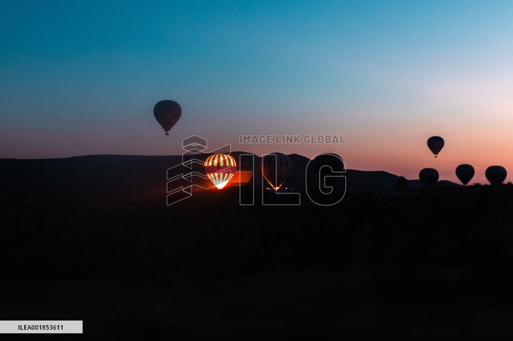 TÜRKIYE-CAPPADOCIA-HOT AIR BALLOONS