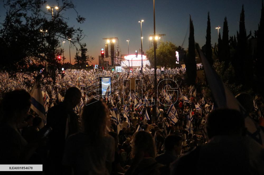 Israel Judicial Overhaul Protests