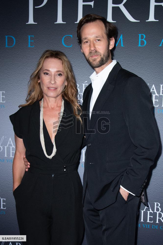 L Abbe Pierre Une Vie De Combats Premiere