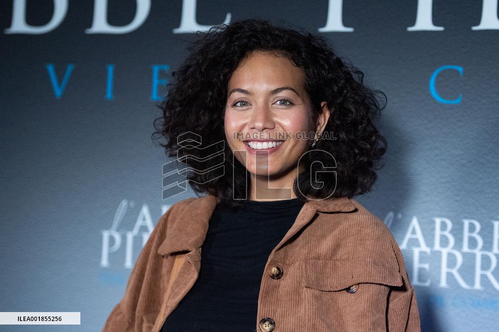 L Abbe Pierre Une Vie De Combats Premiere