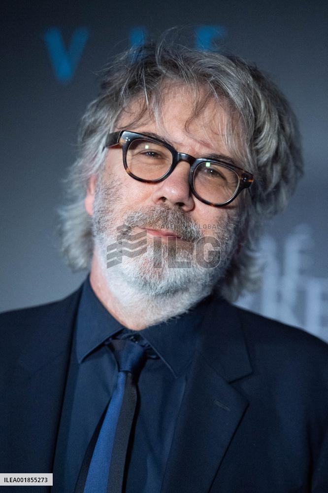 L Abbe Pierre Une Vie De Combats Premiere