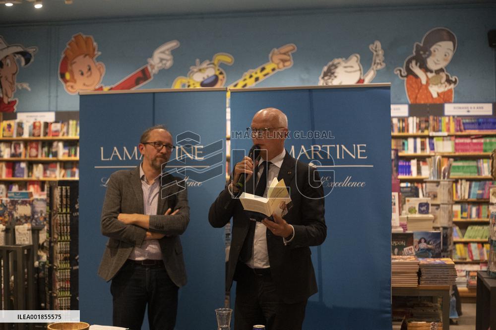 Edouard Philippe Book Signing - Paris