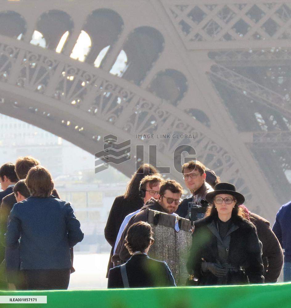 Angelina Jolie Filming With Her Assistant Son - Paris