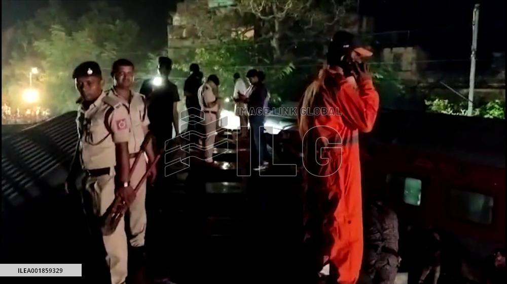 4 killed, many injured as train derails in India's Bihar
