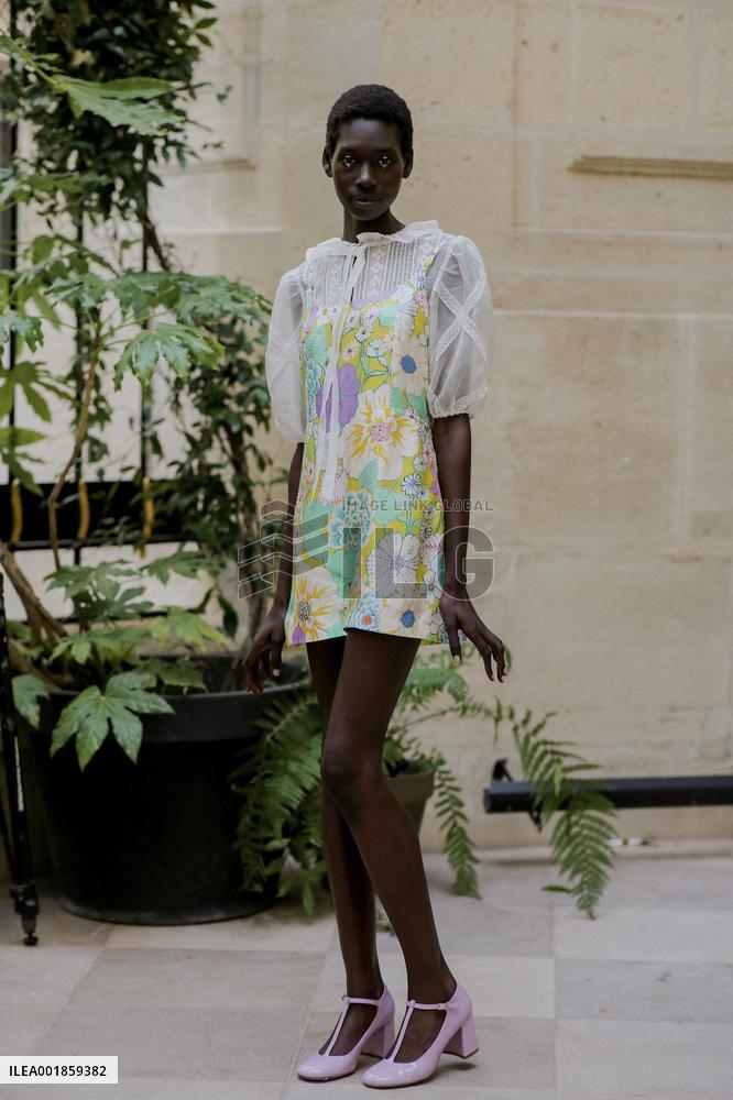 PFW - Street Style