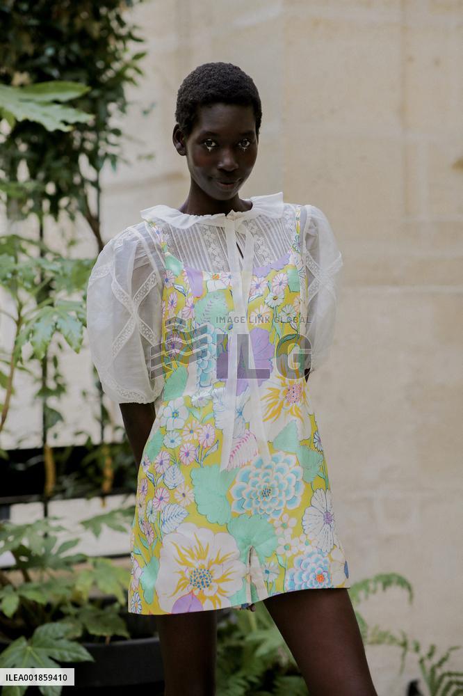 PFW - Street Style