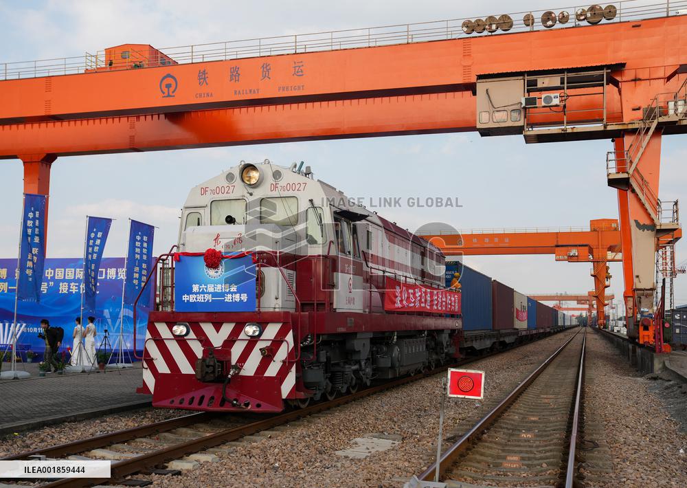 CHINA-SHANGHAI-CHINA-EUROPE FREIGHT TRAIN-CIIE-ARRIVAL (CN)