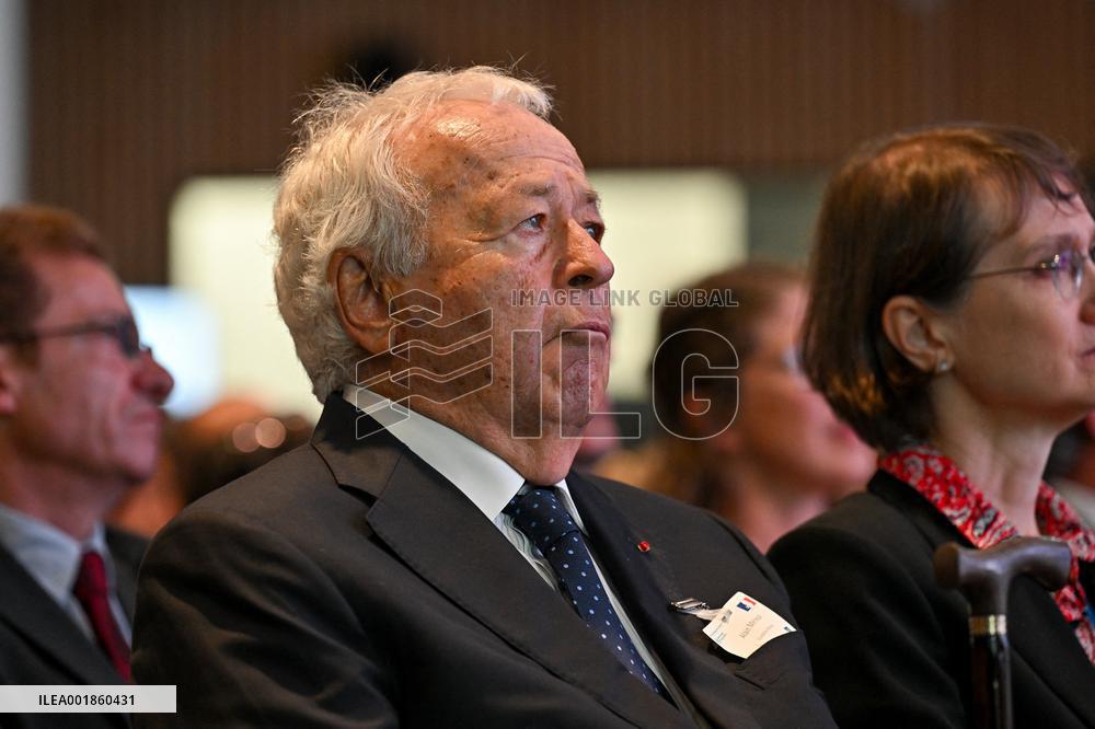 Launch Of French Strategy Of World Health - Lyon