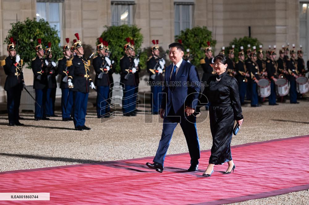 Monglolia President arrives at the Elysee for a State Dinner - Paris