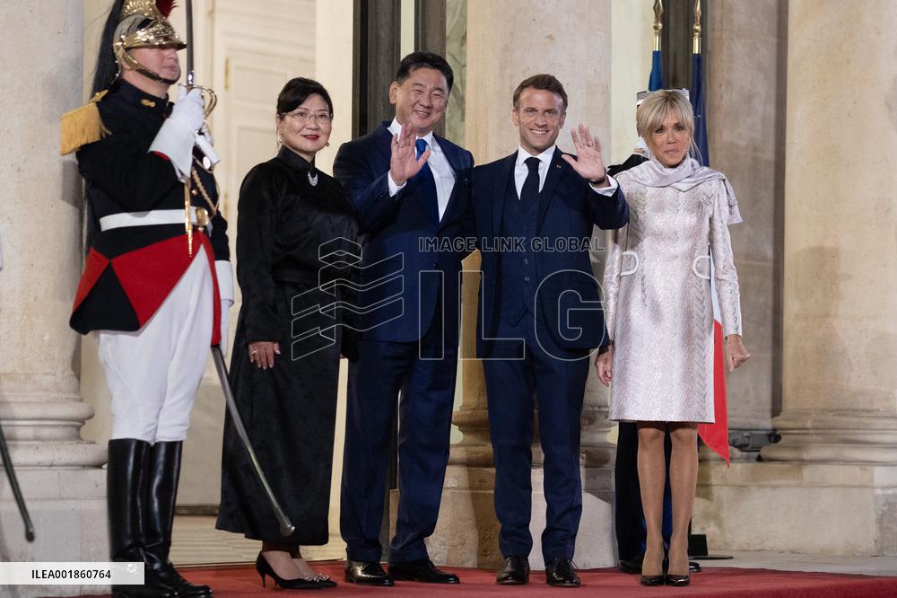 Monglolia President arrives at the Elysee for a State Dinner - Paris