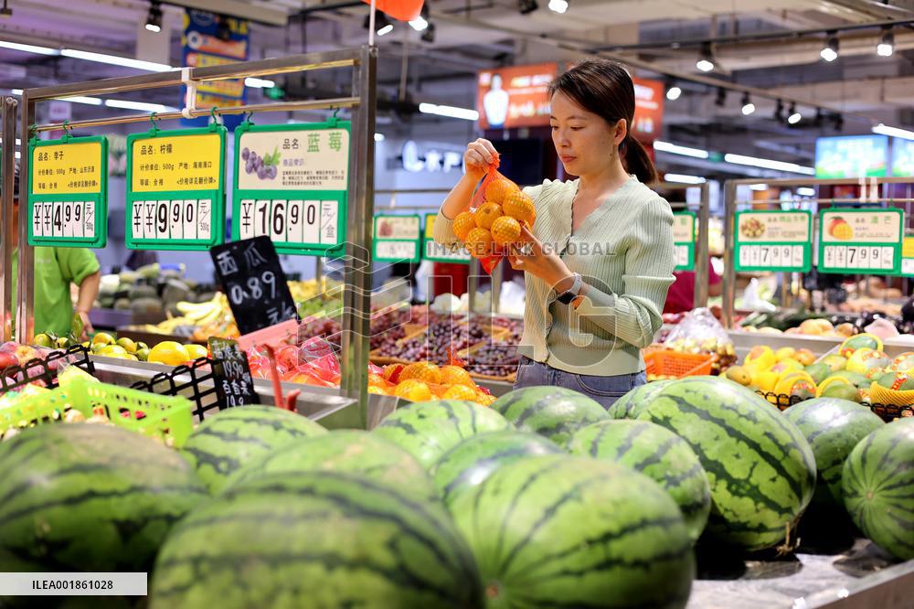 Consumers Shop at A Supermarket in Binzhou