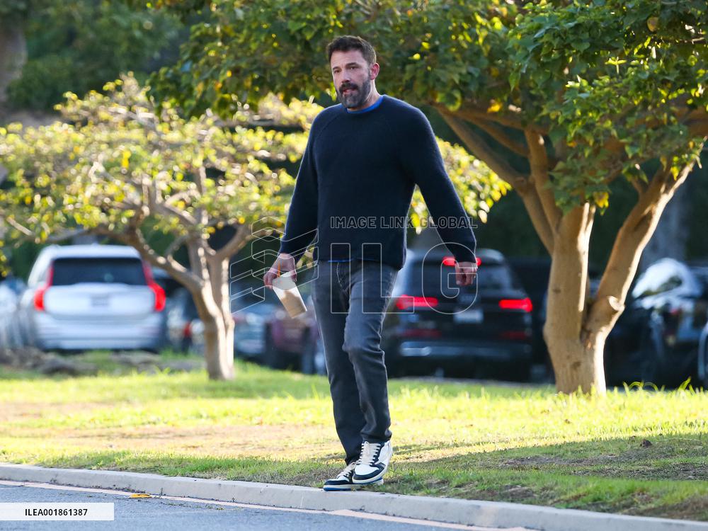 Ben Affleck Out - LA