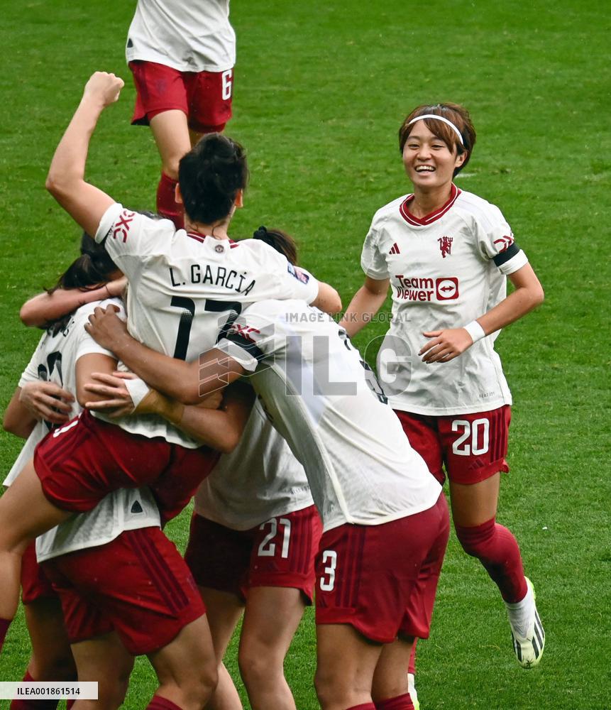 Football: Miyazawa in Man United Women's win