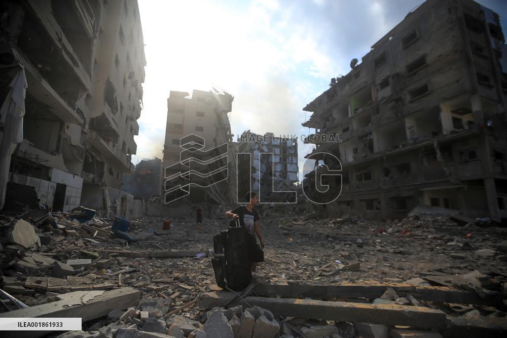Israel Pounds Gaza