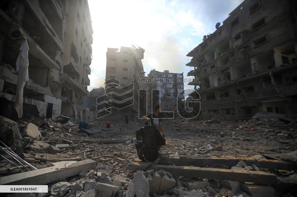 Israel Pounds Gaza