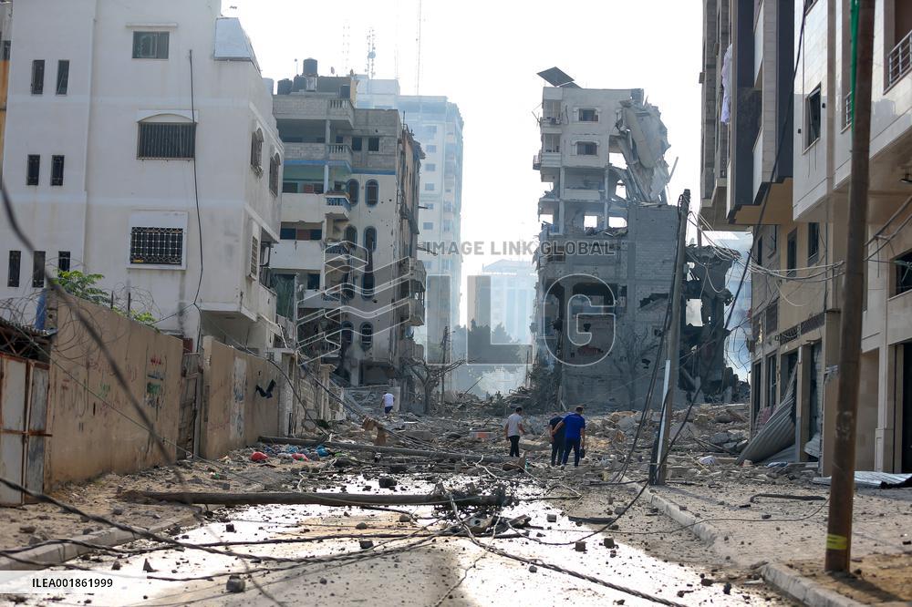 Israel Pounds Gaza