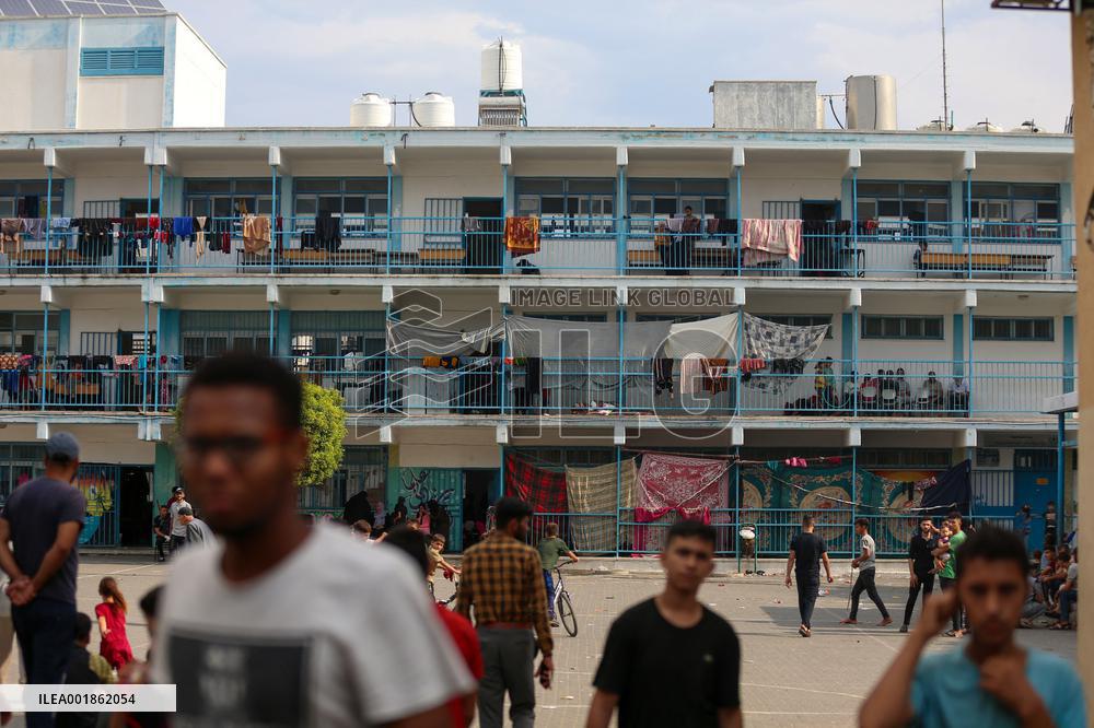 Israel Pounds Gaza