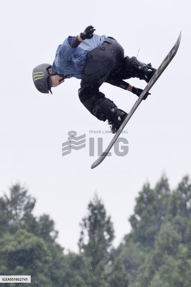 Japanese snowboarder Kokomo Murase