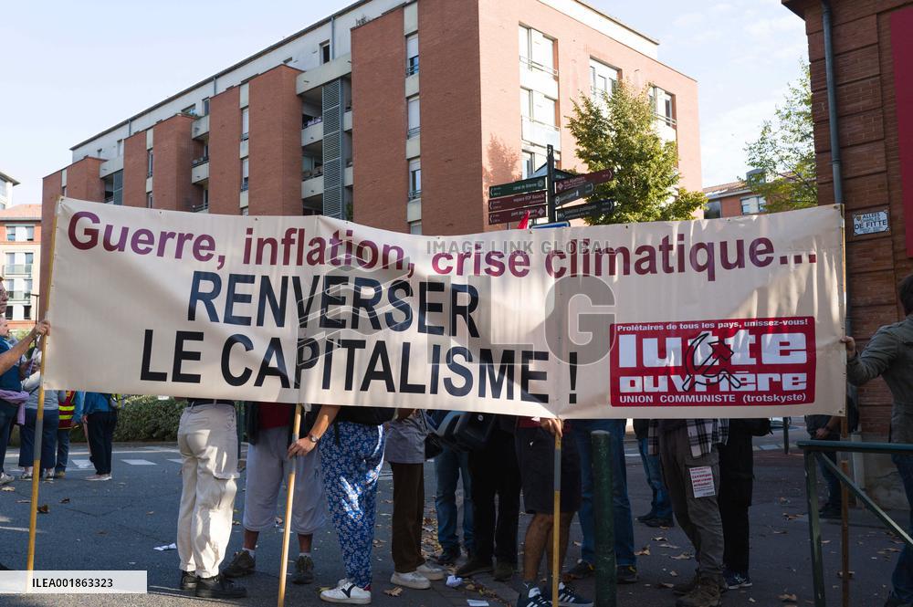 Inter-Union Strike And Mobilization For Wages - Toulouse