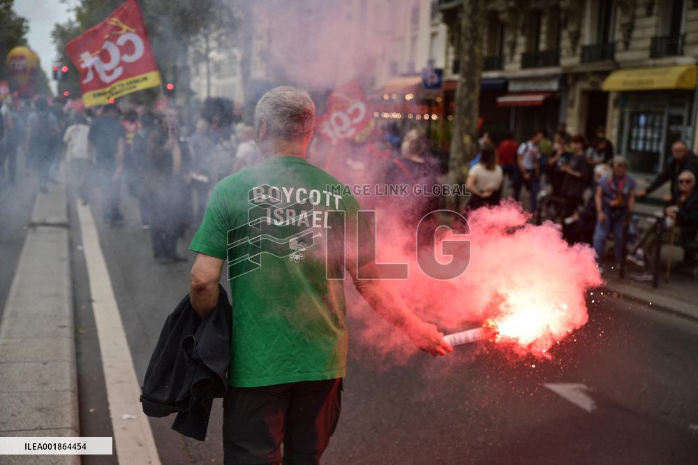 Demonstration Against Social Injustice - Paris