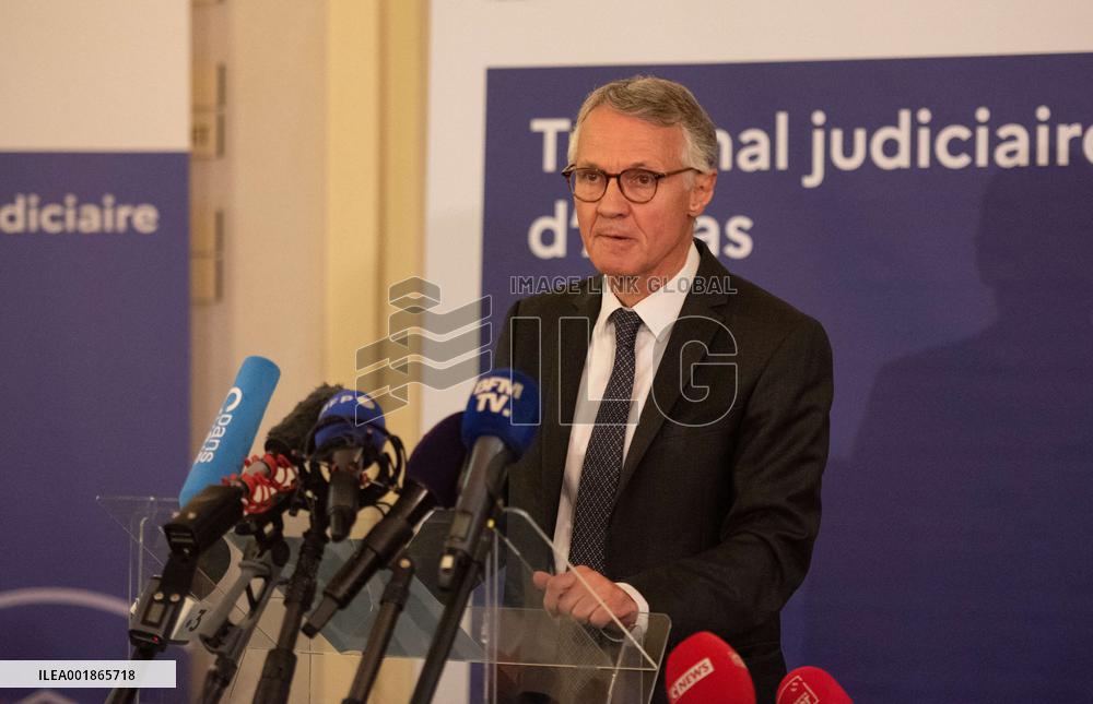 Teacher Killed In School Knife Attack - Arras