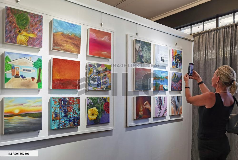 NAMIBIA-WINDHOEK-ART EXHIBITION-CANCER PATIENTS