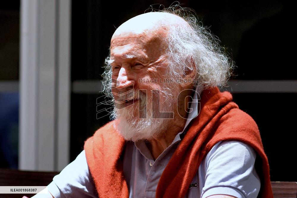 Canadian-French Astrophysicist Hubert Reeves Died At 91