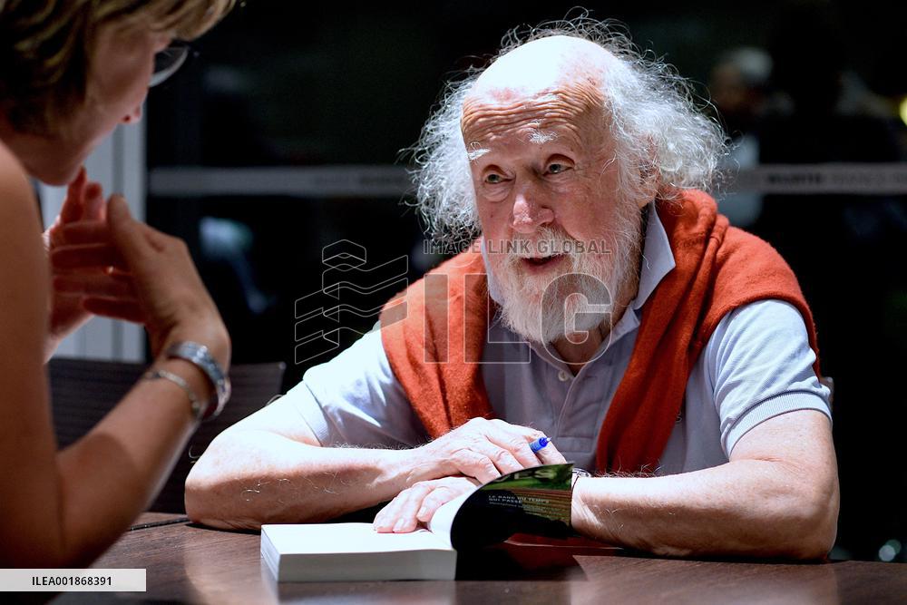 Canadian-French Astrophysicist Hubert Reeves Died At 91