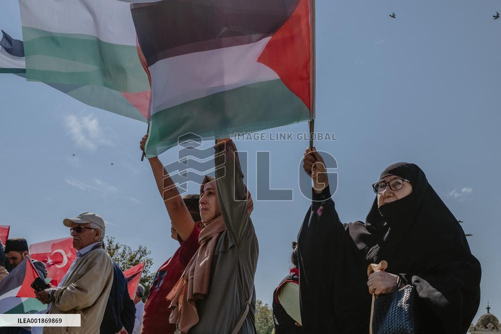 Pro-Palestinian Protest - Izmir