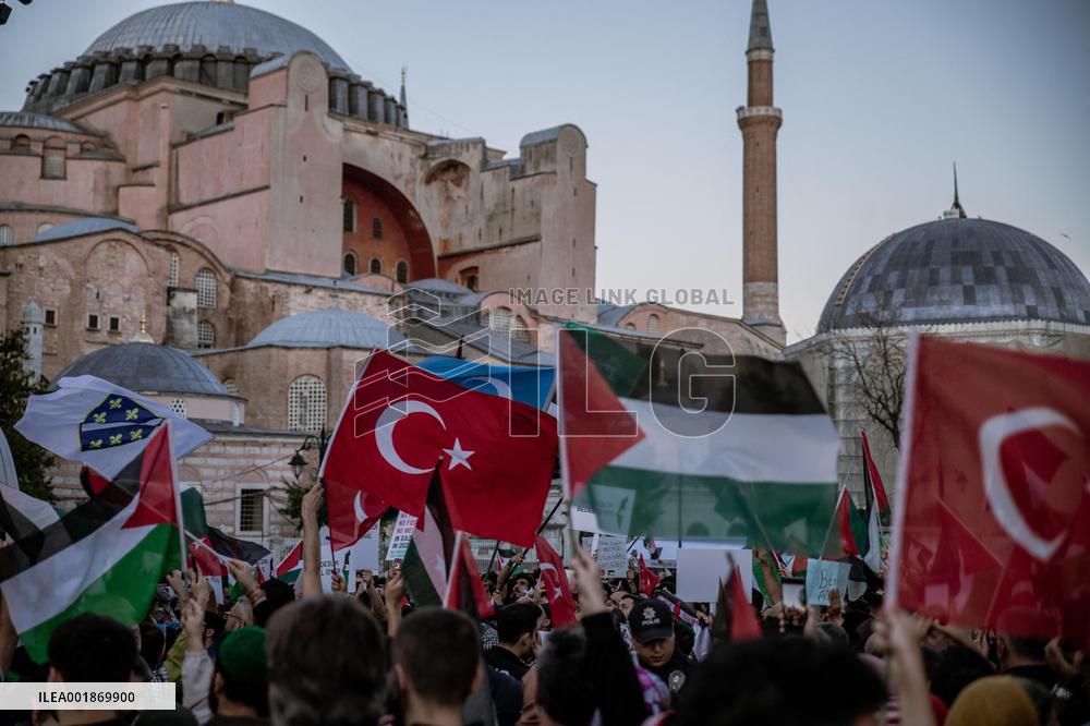 Pro-Palestinian Protest - Istanbul