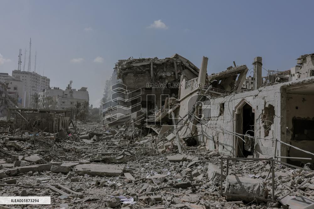 Humanitarian Catastrophe Looms After Israeli Attacks - Gaza