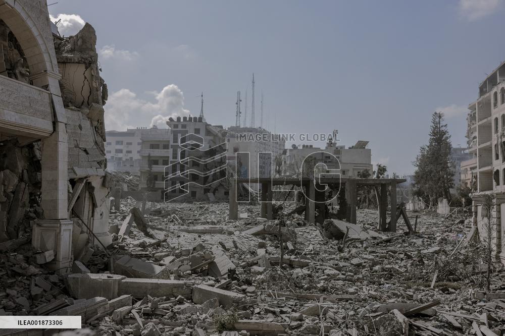 Humanitarian Catastrophe Looms After Israeli Attacks - Gaza