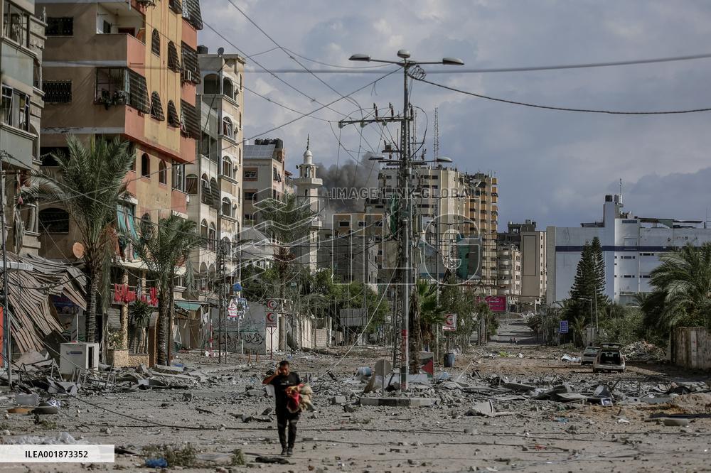 Humanitarian Catastrophe Looms After Israeli Attacks - Gaza