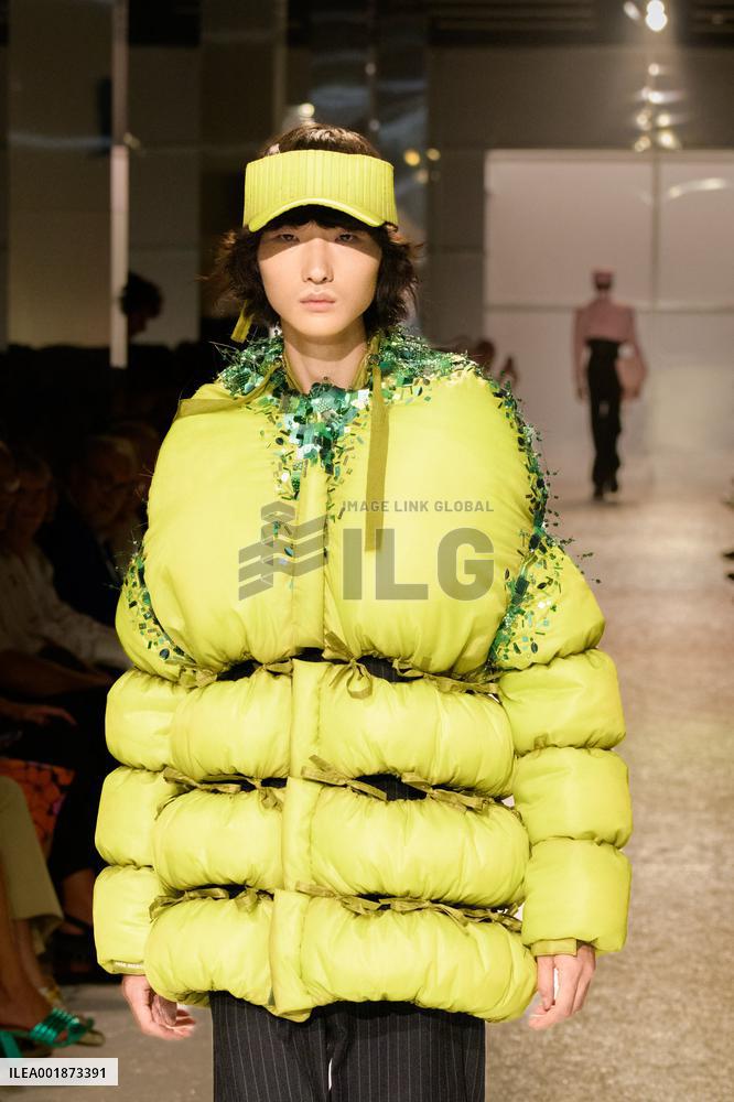 Fashion Festival Winner Runway - Hyeres