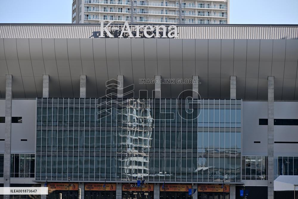 K-Arena Yokohama exterior, logo and signage