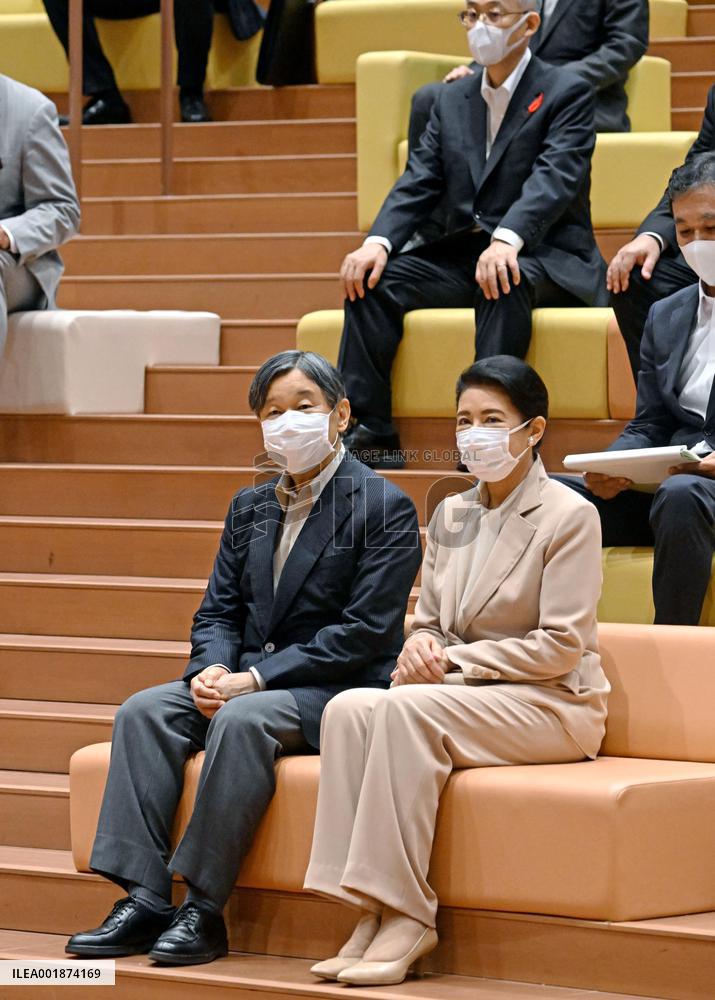 Japan emperor, empress in Kanazawa