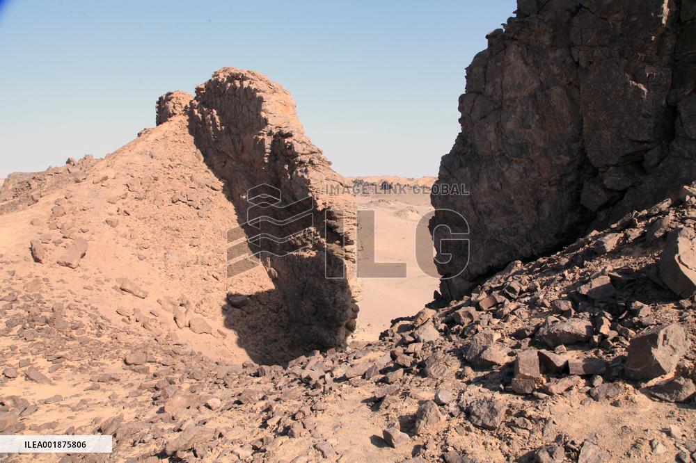 Volcanic Landforms in Hami