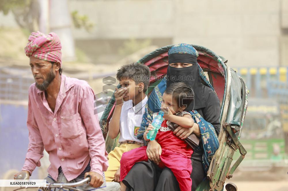 Dhaka's Air World's Most Polluted - Bangladesh