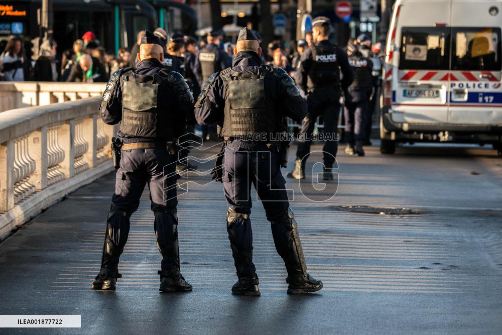Commemoration of the 62nd anniversary of the victims of October 17 - Paris