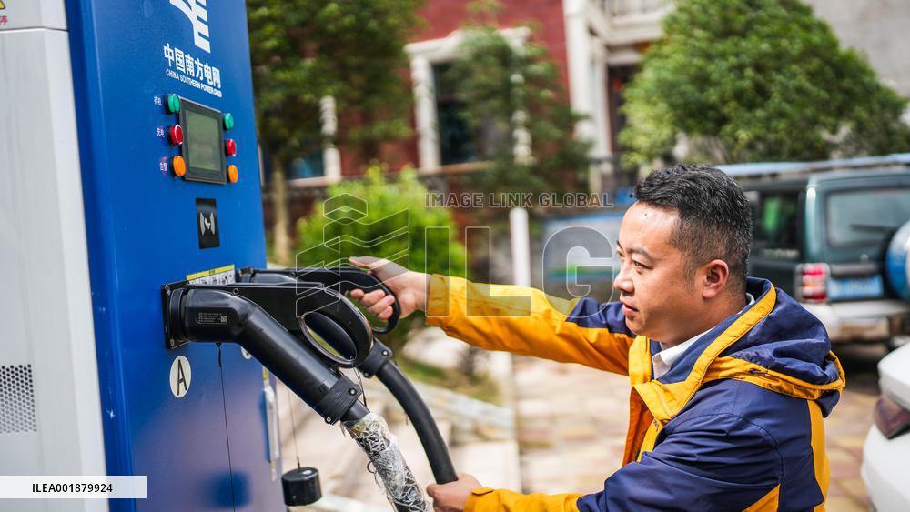 CHINA-GUIZHOU-NEW ENERGY VEHICLES-CHARGING PILES (CN)